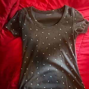 Old navy low cut shirt, size large